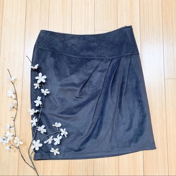 Joe Fresh Soft Faux-Suede Skirt, 6. - Picture 1 of 6